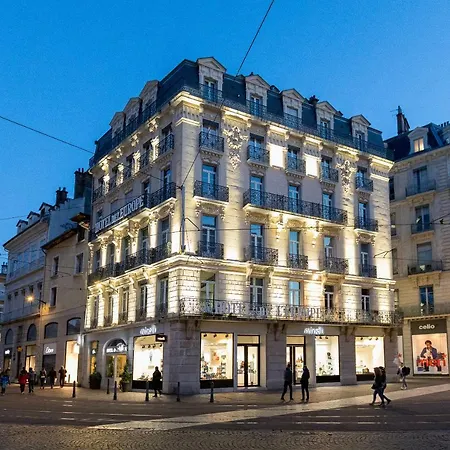 De L'europe Hyper-centre Grenoble